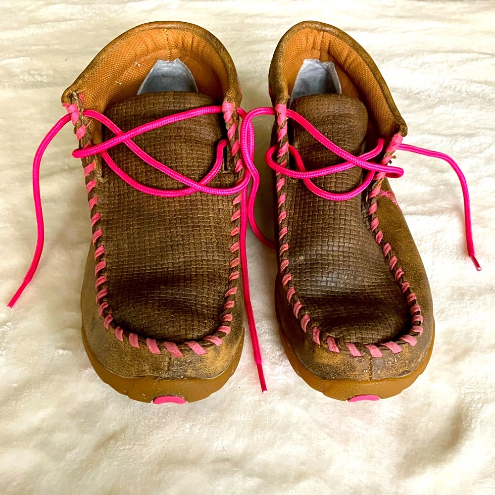 Twisted X Mocs Breast Cancer Awareness
